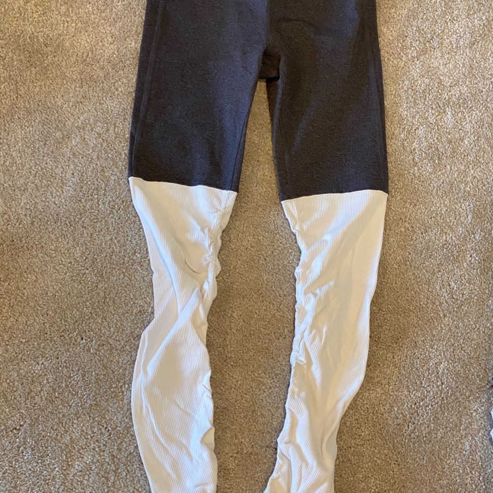 Alo yoga pants